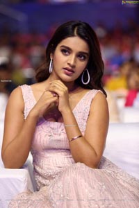 Nidhhi Agerwal at Zee Cine Awards Telugu 2020