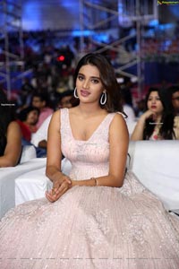 Nidhhi Agerwal at Zee Cine Awards Telugu 2020