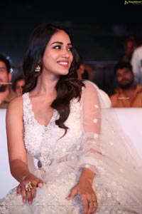 Nivetha Pethuraj HD Photos