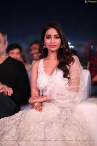 Nivetha Pethuraj HD Photos