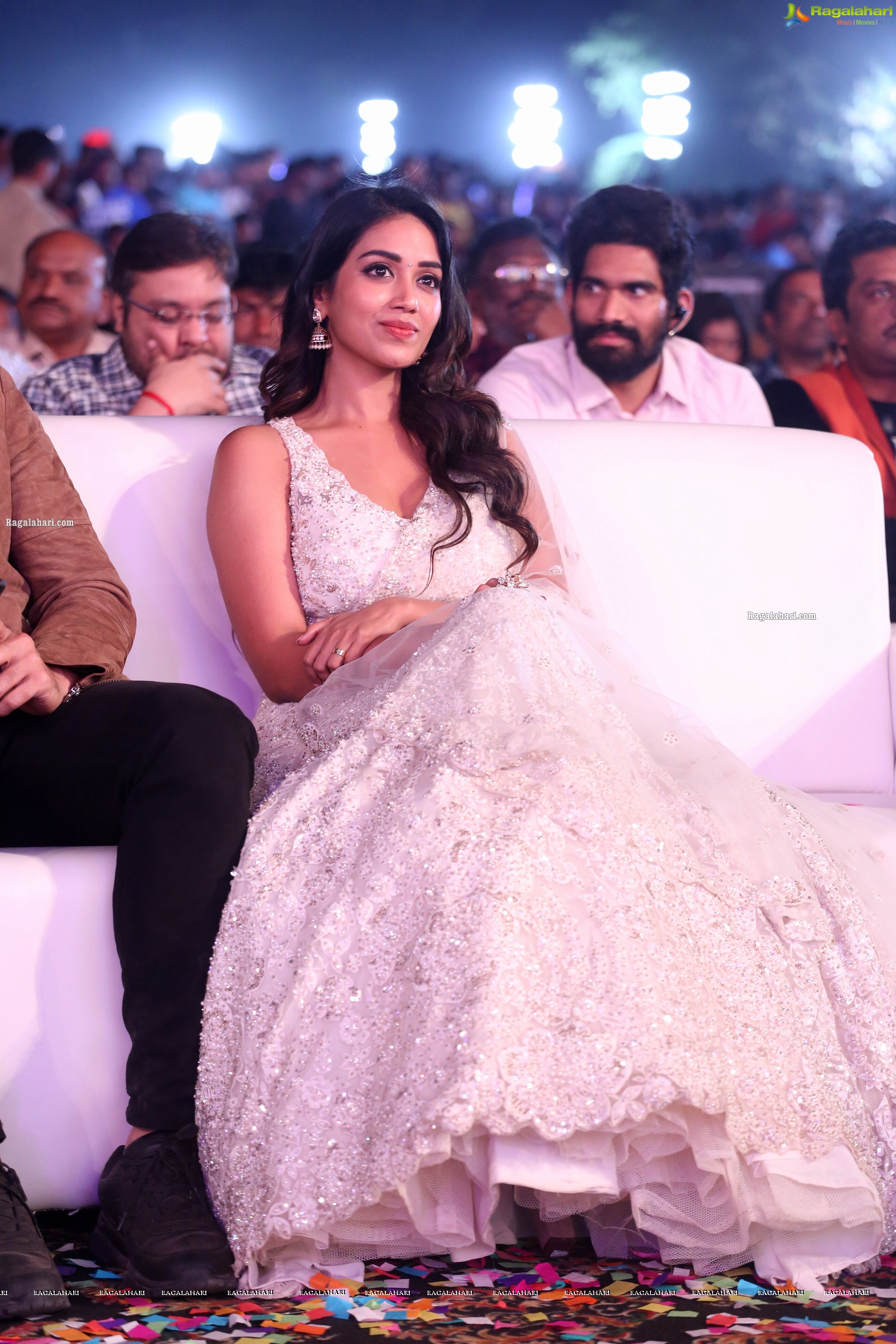 Nivetha Pethuraj @ Ala Vaikunthapuramulo Musical Concert - HD Gallery