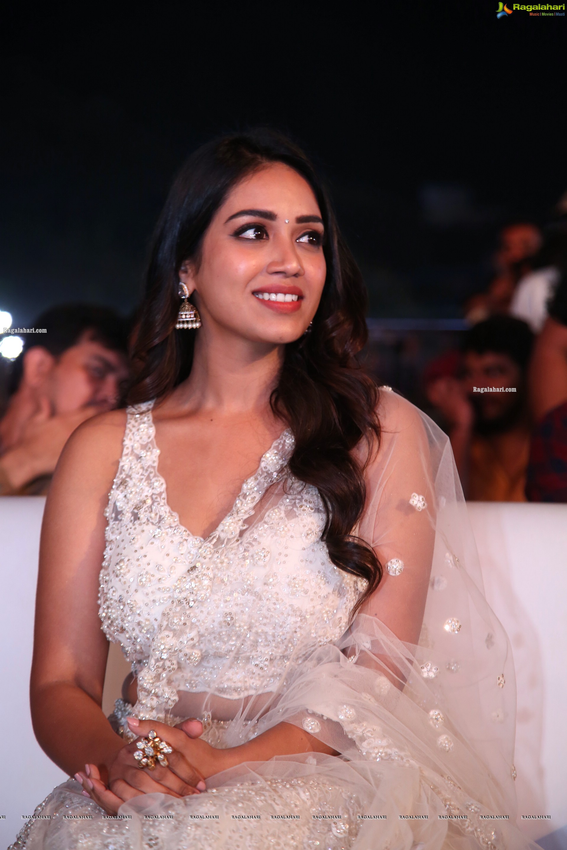 Nivetha Pethuraj @ Ala Vaikunthapuramulo Musical Concert - HD Gallery