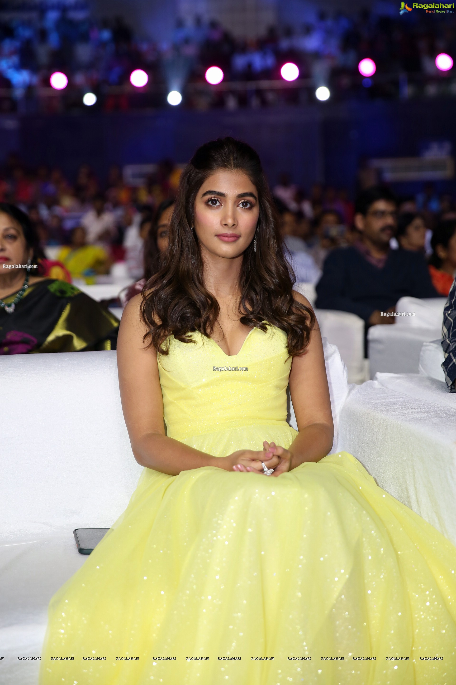 Pooja Hegde at Zee Cine Awards Telugu 2020 - HD Gallery