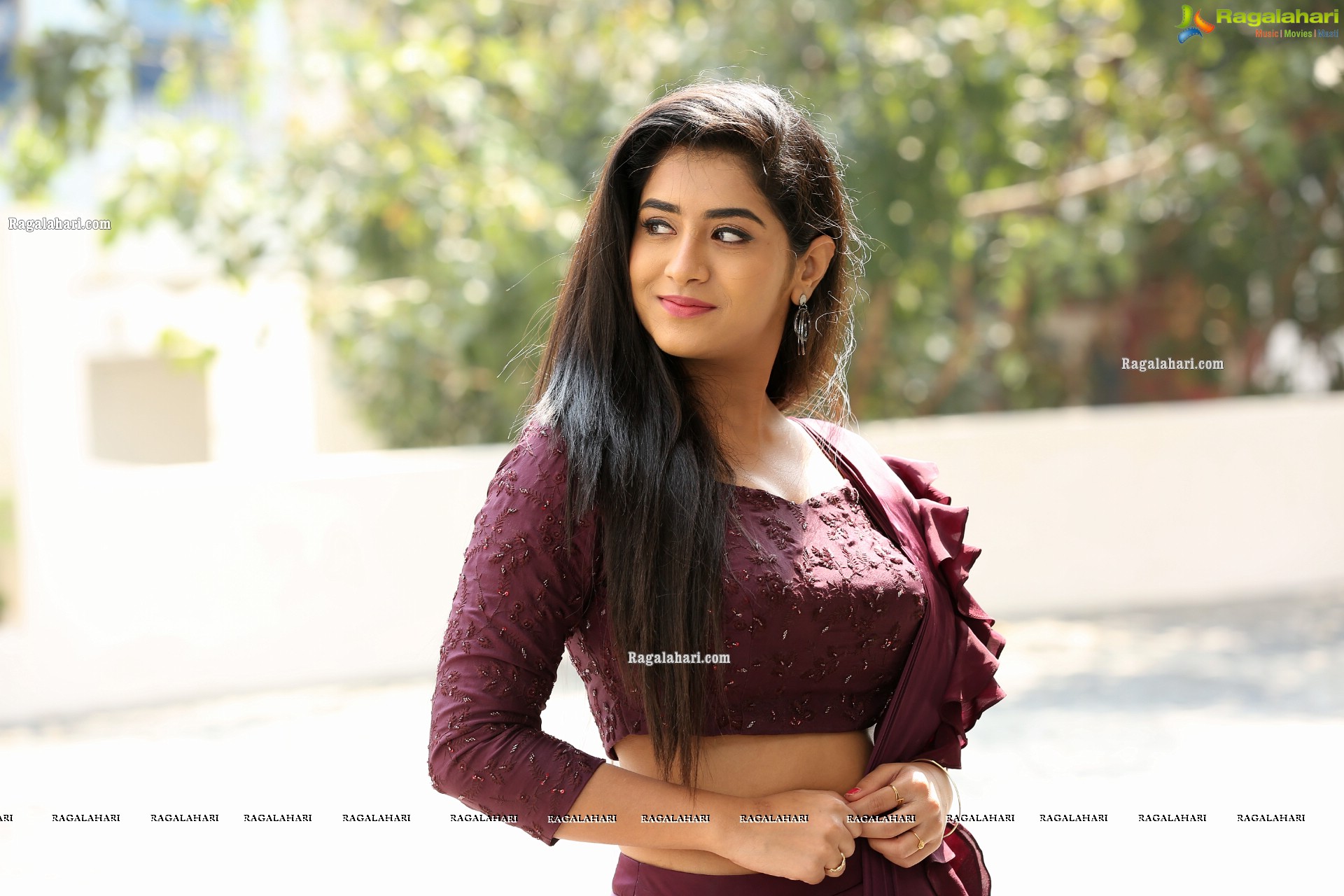 Rashi Singh at Trendz Lifestyle Expo 2020 - HD Gallery