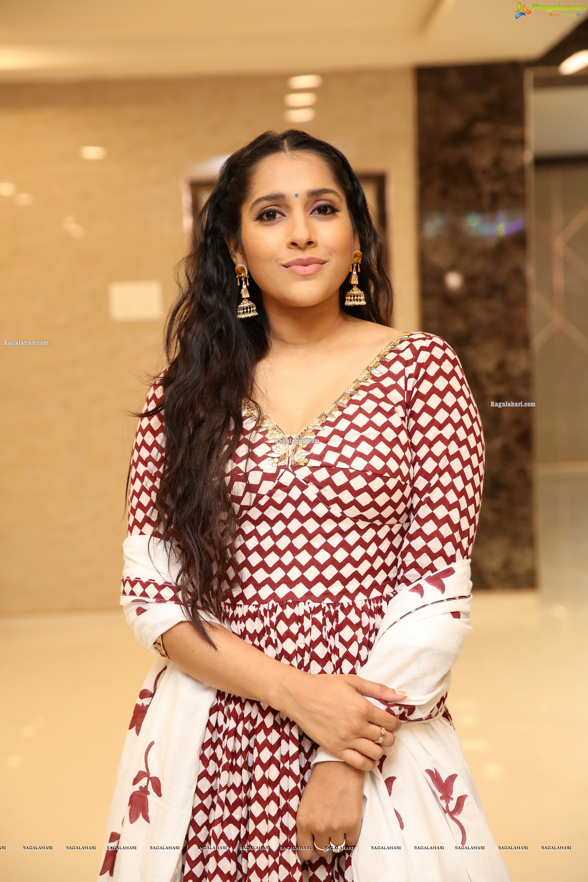 Rashmi Gautam at Match Finder Customer Care Center Launch - HD Gallery