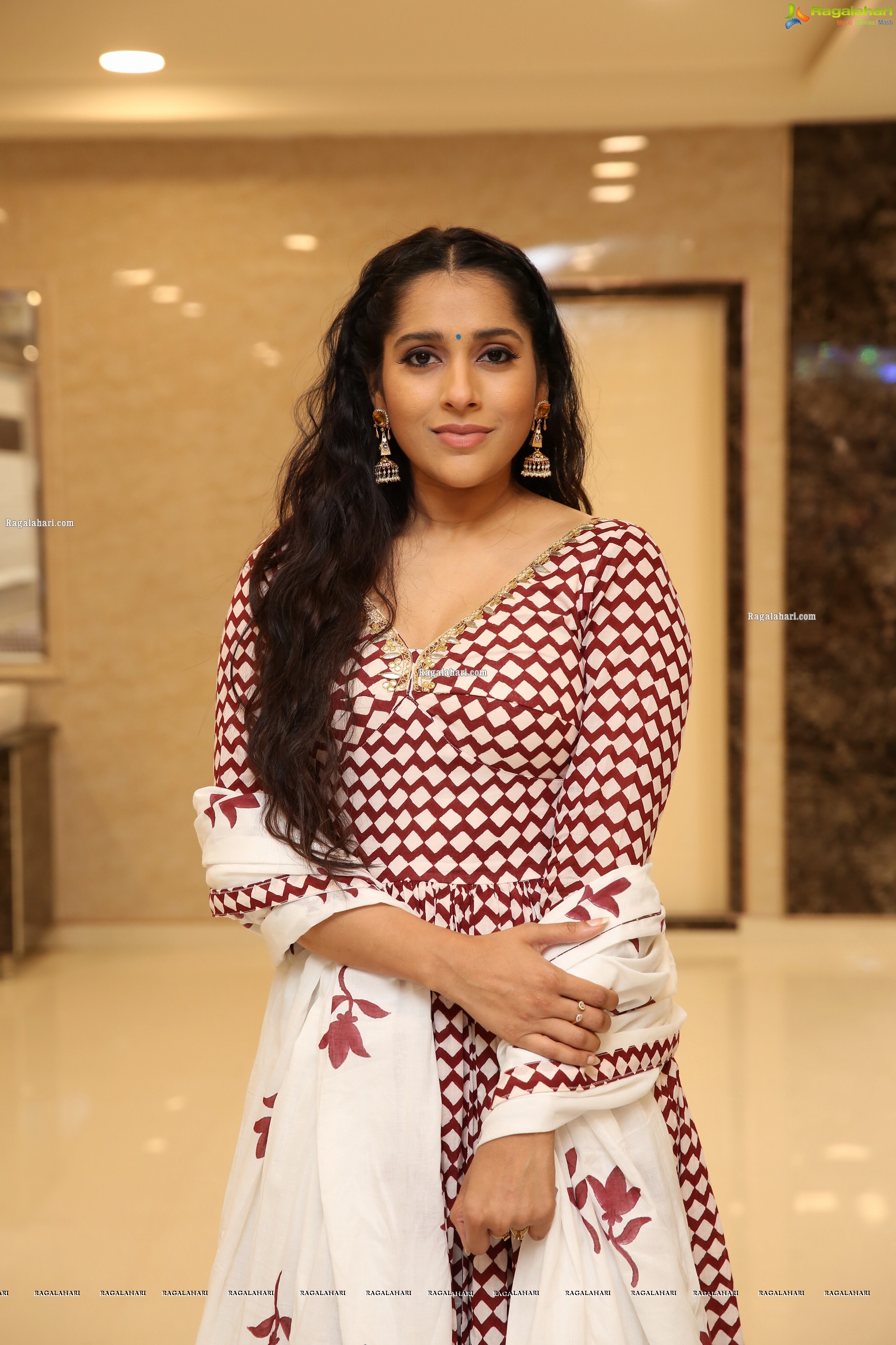 Rashmi Gautam at Match Finder Customer Care Center Launch - HD Gallery