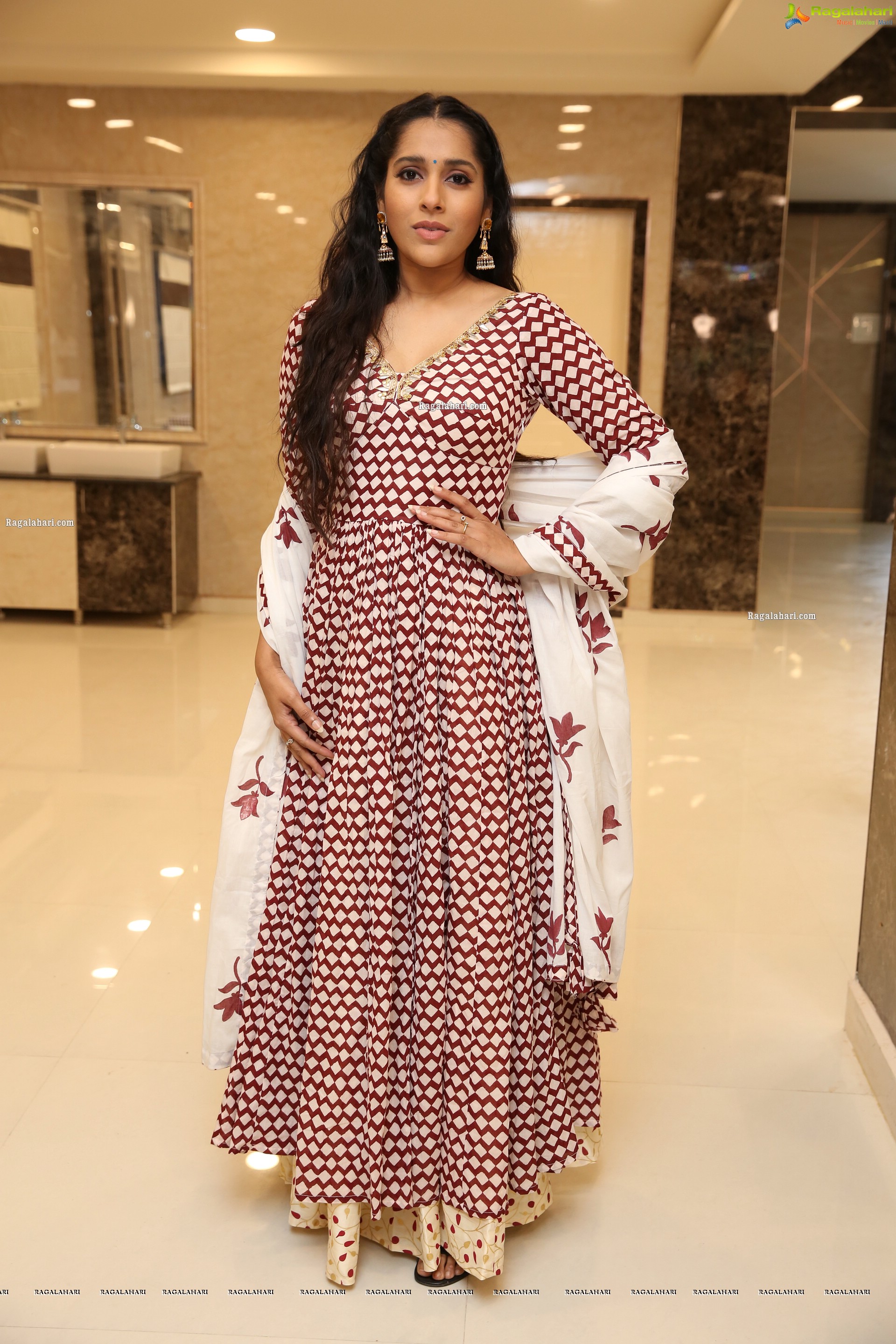 Rashmi Gautam at Match Finder Customer Care Center Launch - HD Gallery