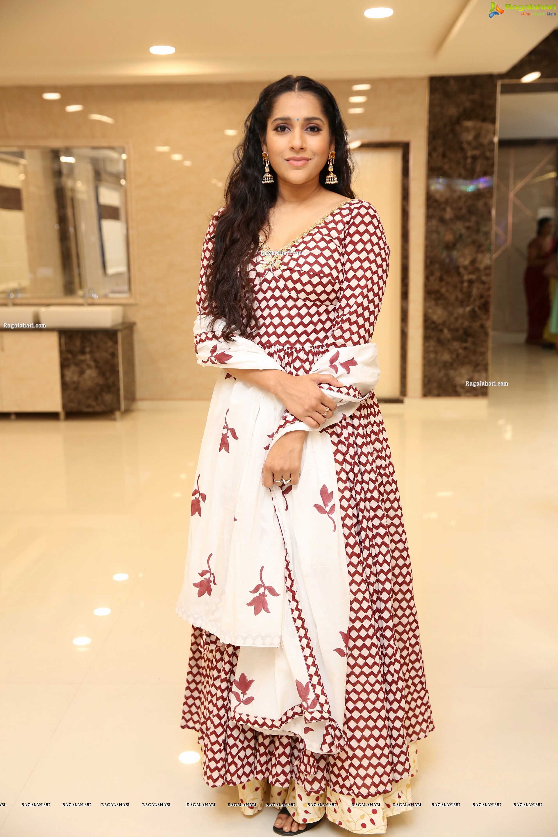 Rashmi Gautam at Match Finder Customer Care Center Launch - HD Gallery