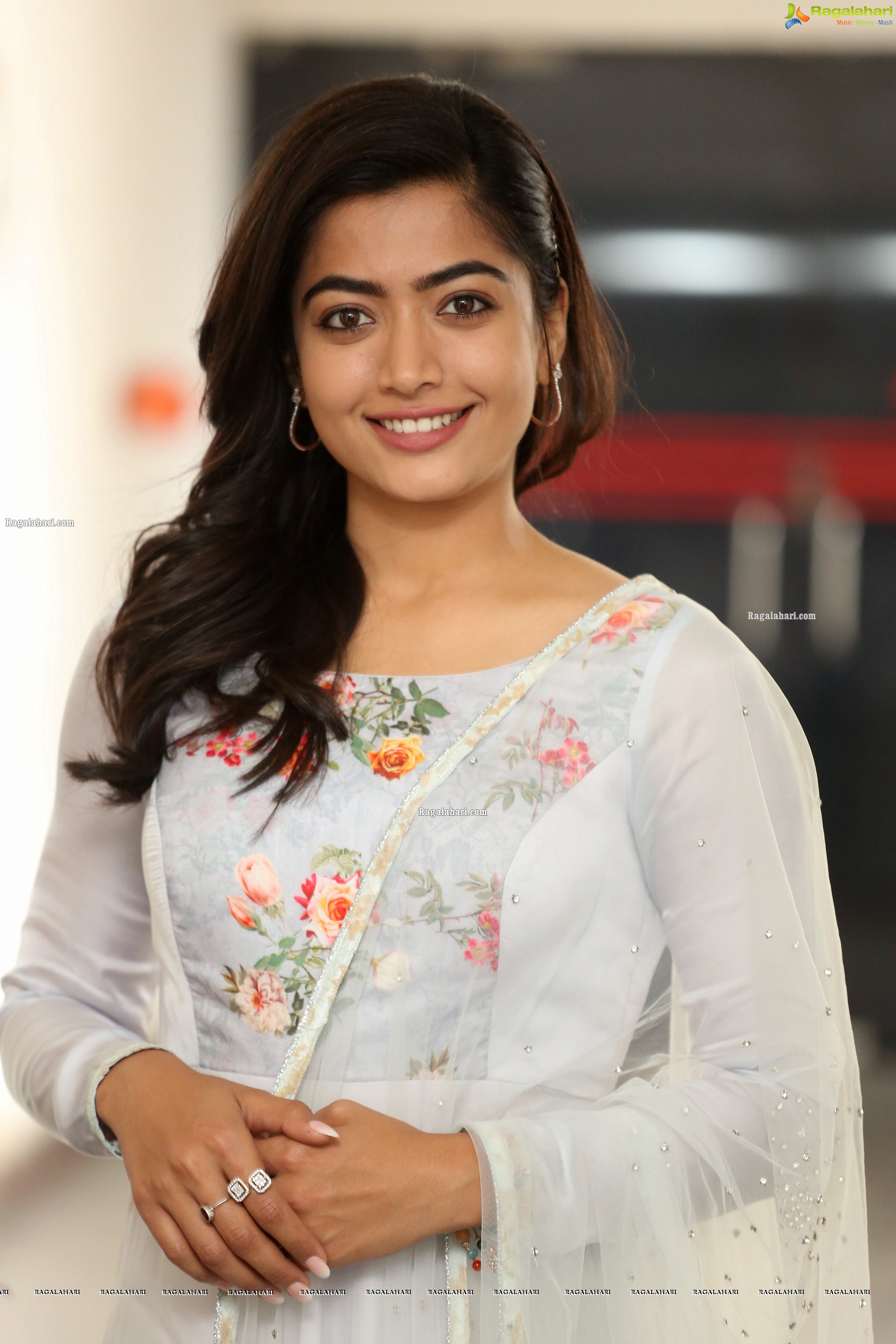 Rashmika Mandana at Sarileru Neekevvaru Movie Interview - HD Gallery