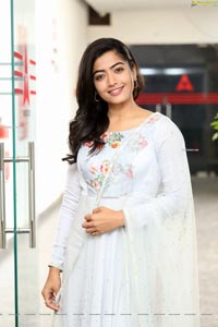 Rashmika Mandana at Sarileru Neekevvaru Interview