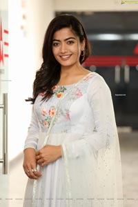 Rashmika Mandana at Sarileru Neekevvaru Interview