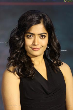 Rashmika Mandanna at Sarileru Neekevvaru Thanks Meet 