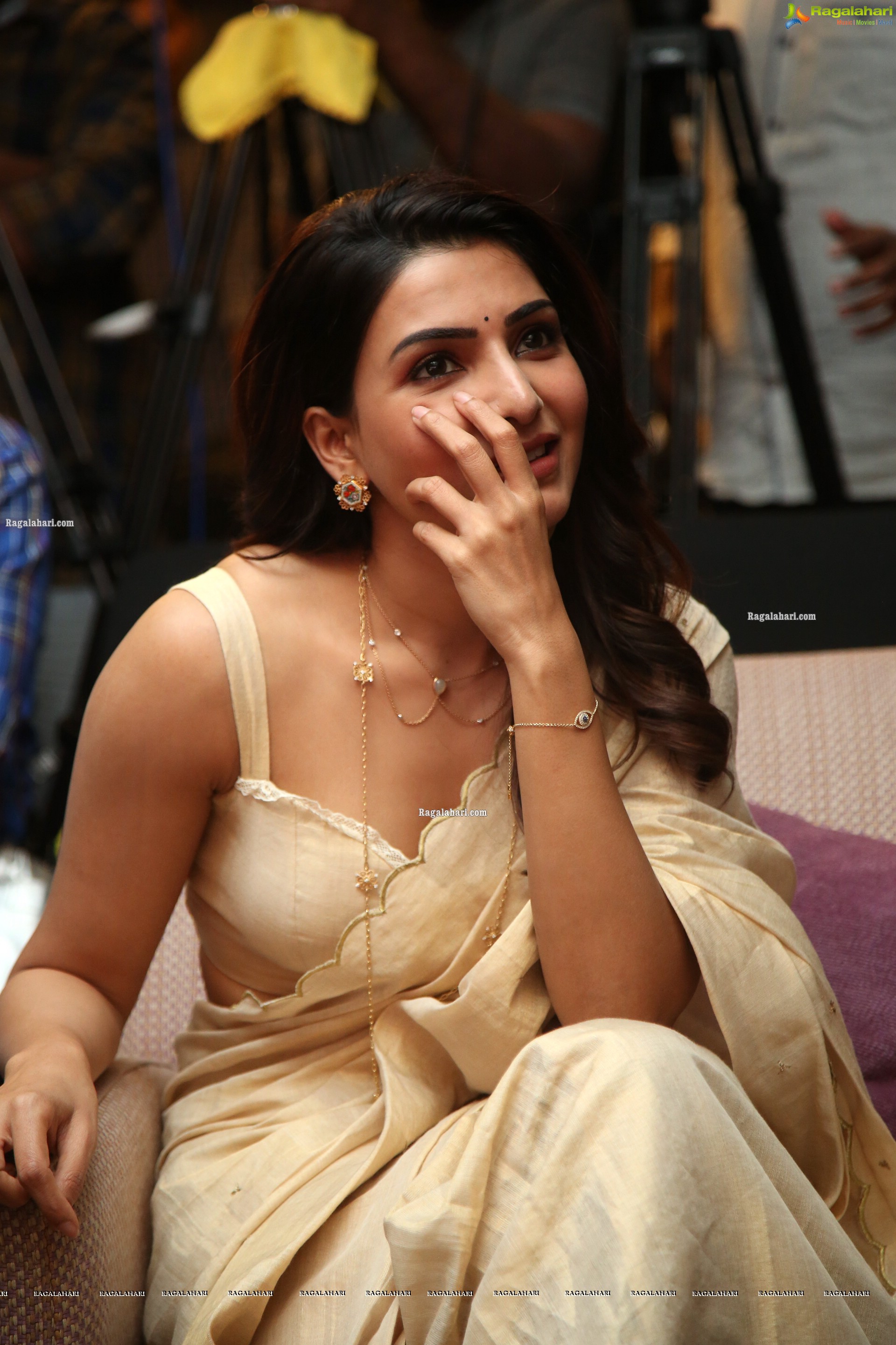 Samantha Akkineni at Jaanu Movie Trailer Launch