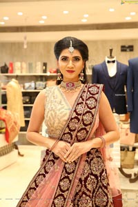 Sandhya Thota at Neeru's End Of Season Sale