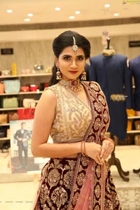 Sandhya Thota at Neeru's End Of Season Sale