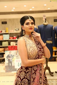 Sandhya Thota at Neeru's End Of Season Sale