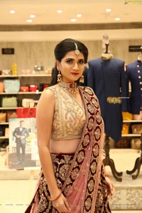 Sandhya Thota at Neeru's End Of Season Sale