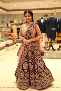 Sandhya Thota at Neeru's End Of Season Sale