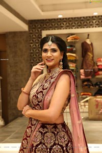 Sandhya Thota at Neeru's End Of Season Sale