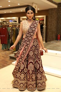 Sandhya Thota at Neeru's End Of Season Sale