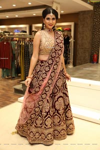 Sandhya Thota at Neeru's End Of Season Sale