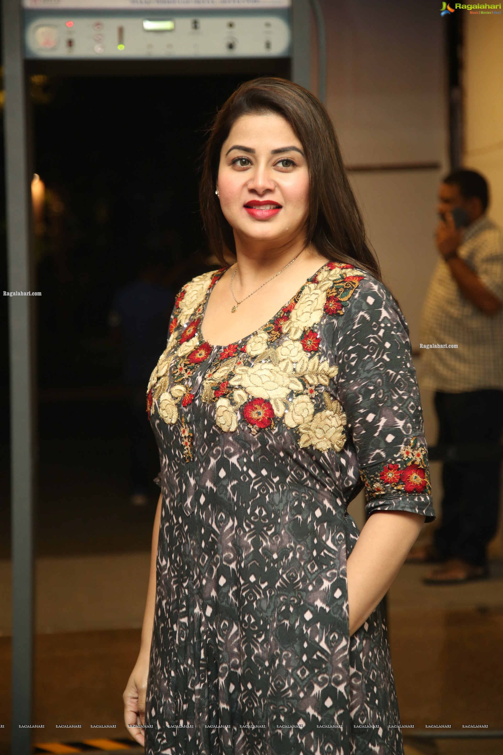 Sangeeta @ Sarileru Neekevvaru Thanks Meet - HD Gallery