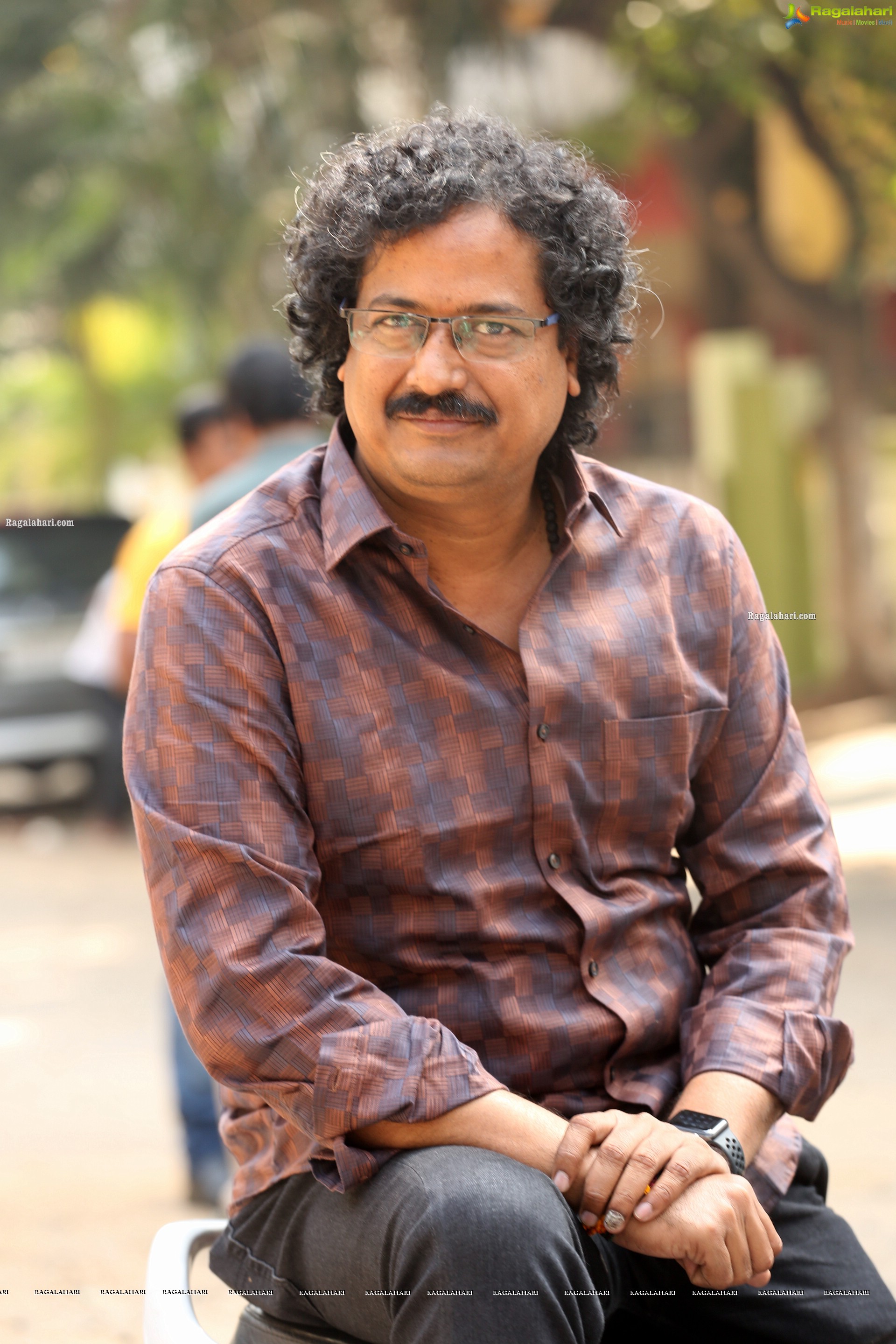 Director Satish Vegesna at Entha Manchivaaduvuraa Movie Interview