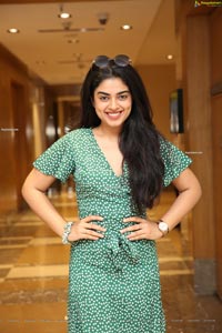 Siddhi Idnani at Sutraa Curtain Raiser