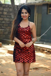 Simar Singh at Commitment Title Launch
