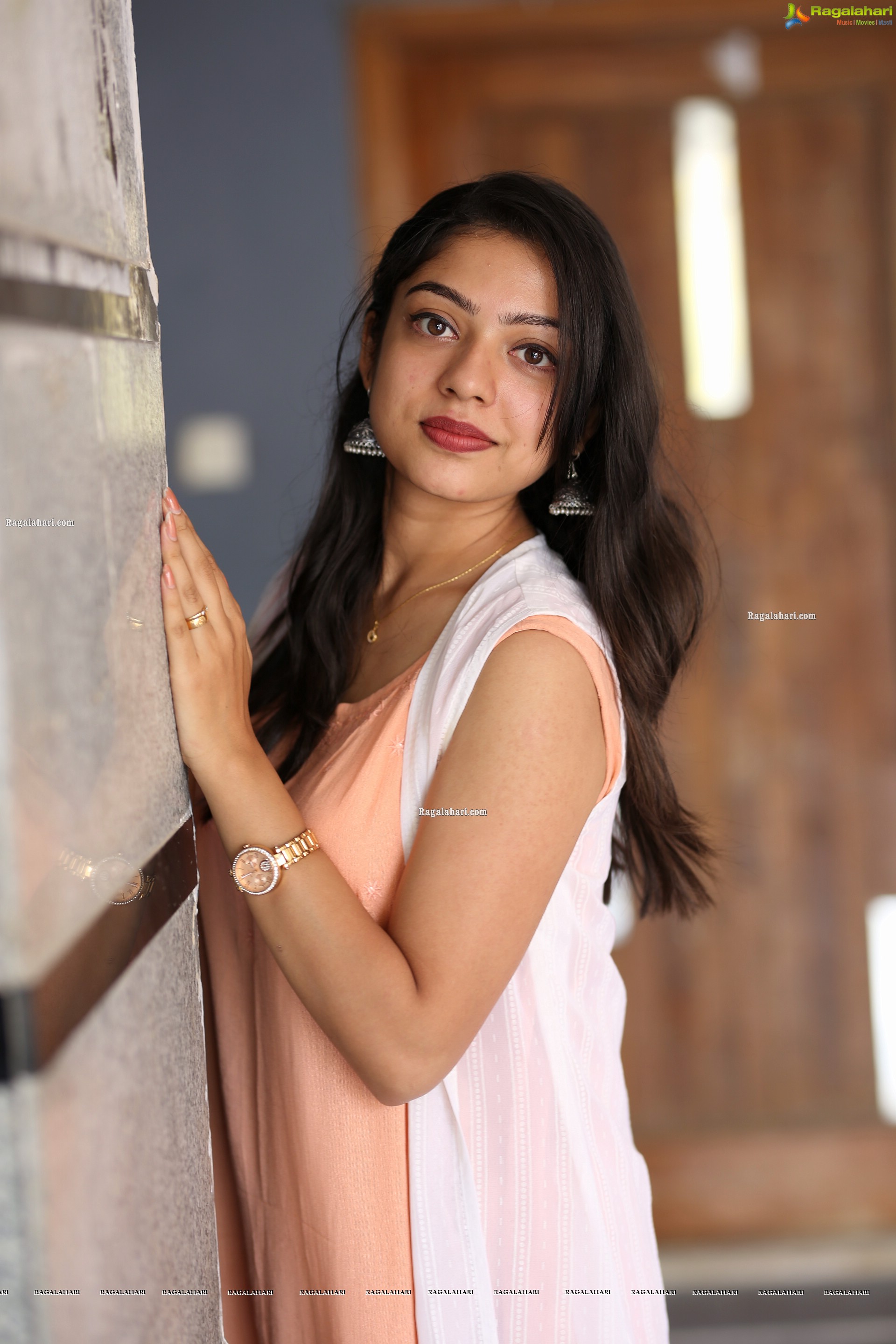 Varsha Bollamma at Choosi Choodangane Movie Interview - HD Gallery