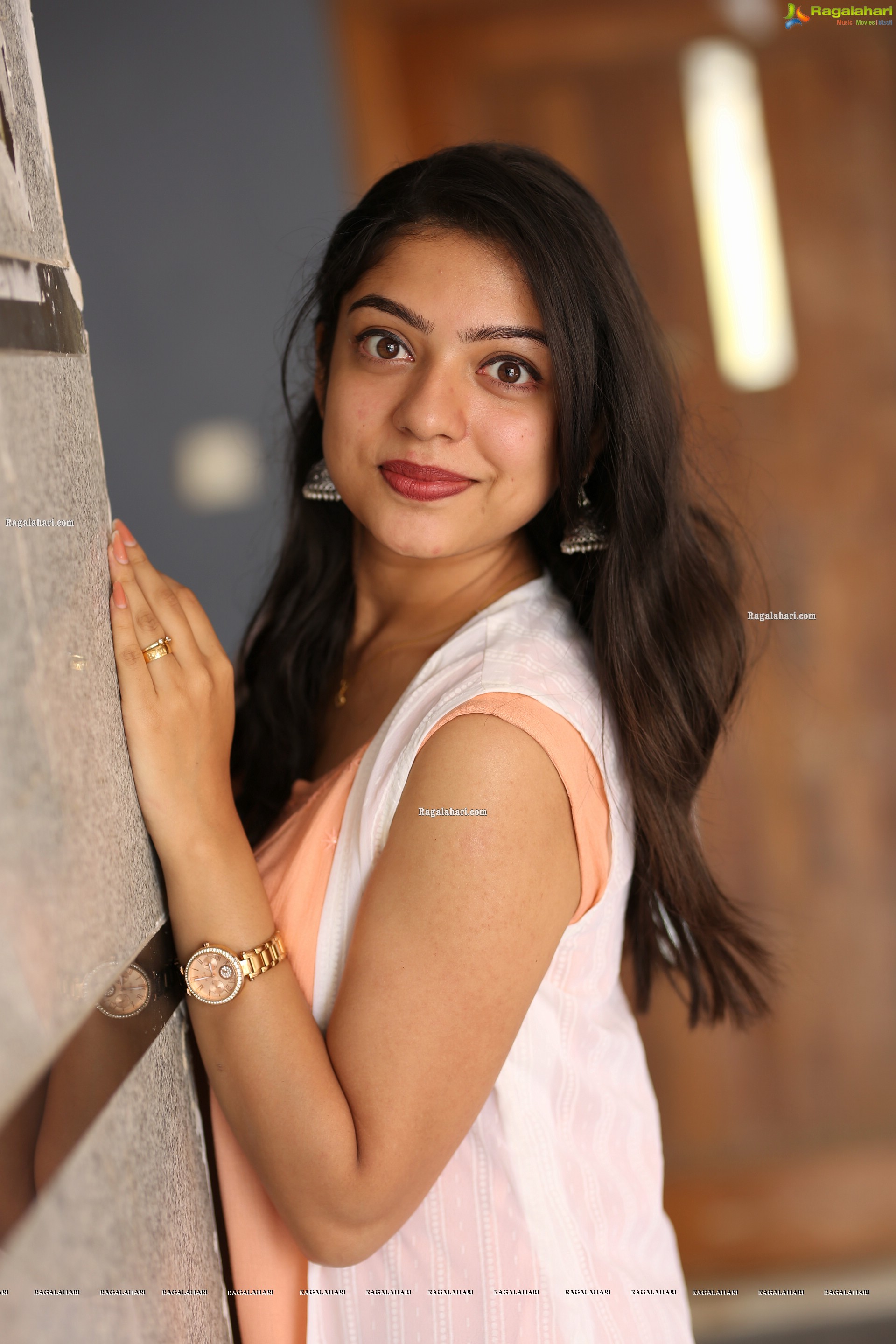 Varsha Bollamma at Choosi Choodangane Movie Interview - HD Gallery