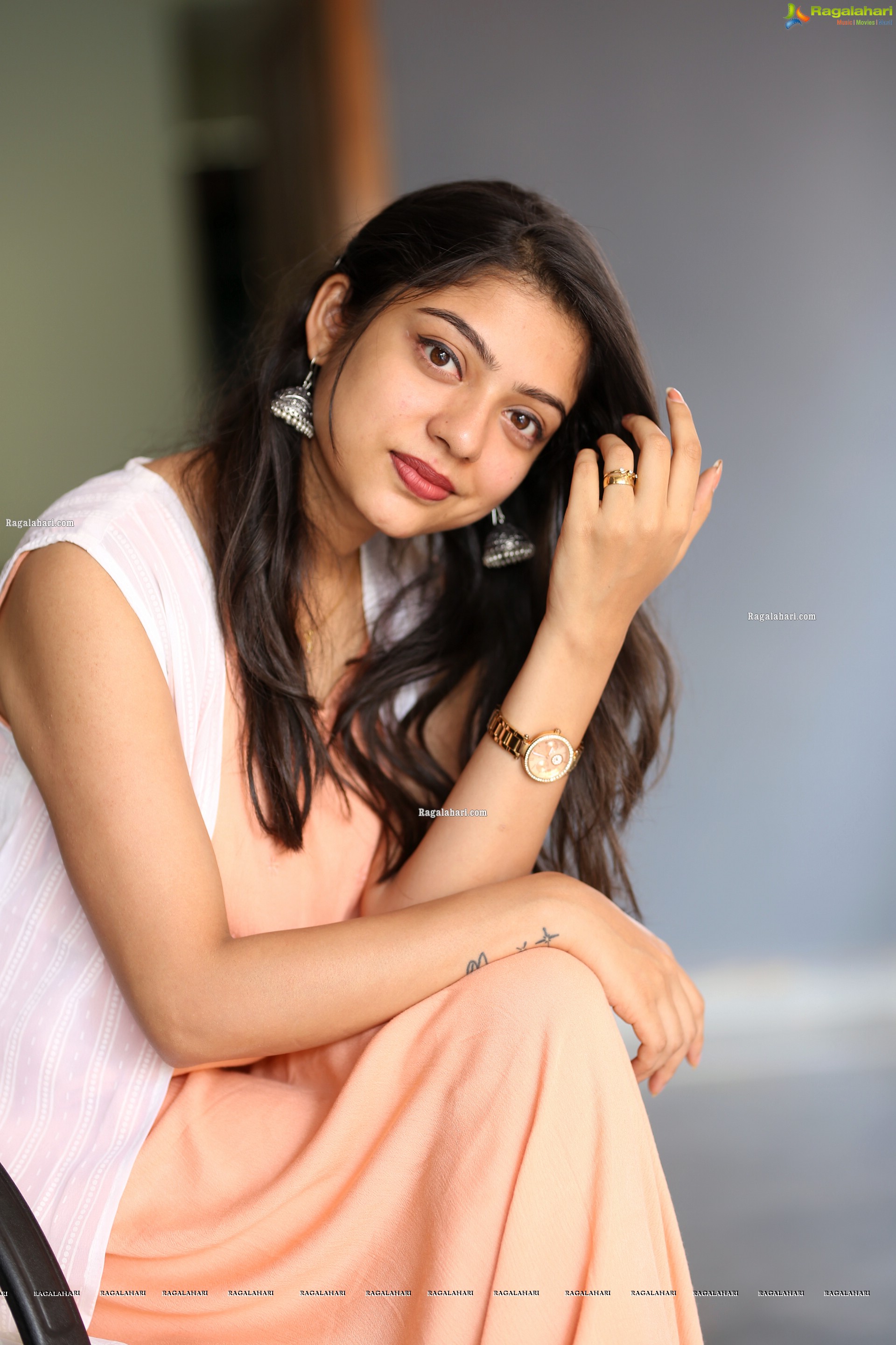 Varsha Bollamma at Choosi Choodangane Movie Interview - HD Gallery