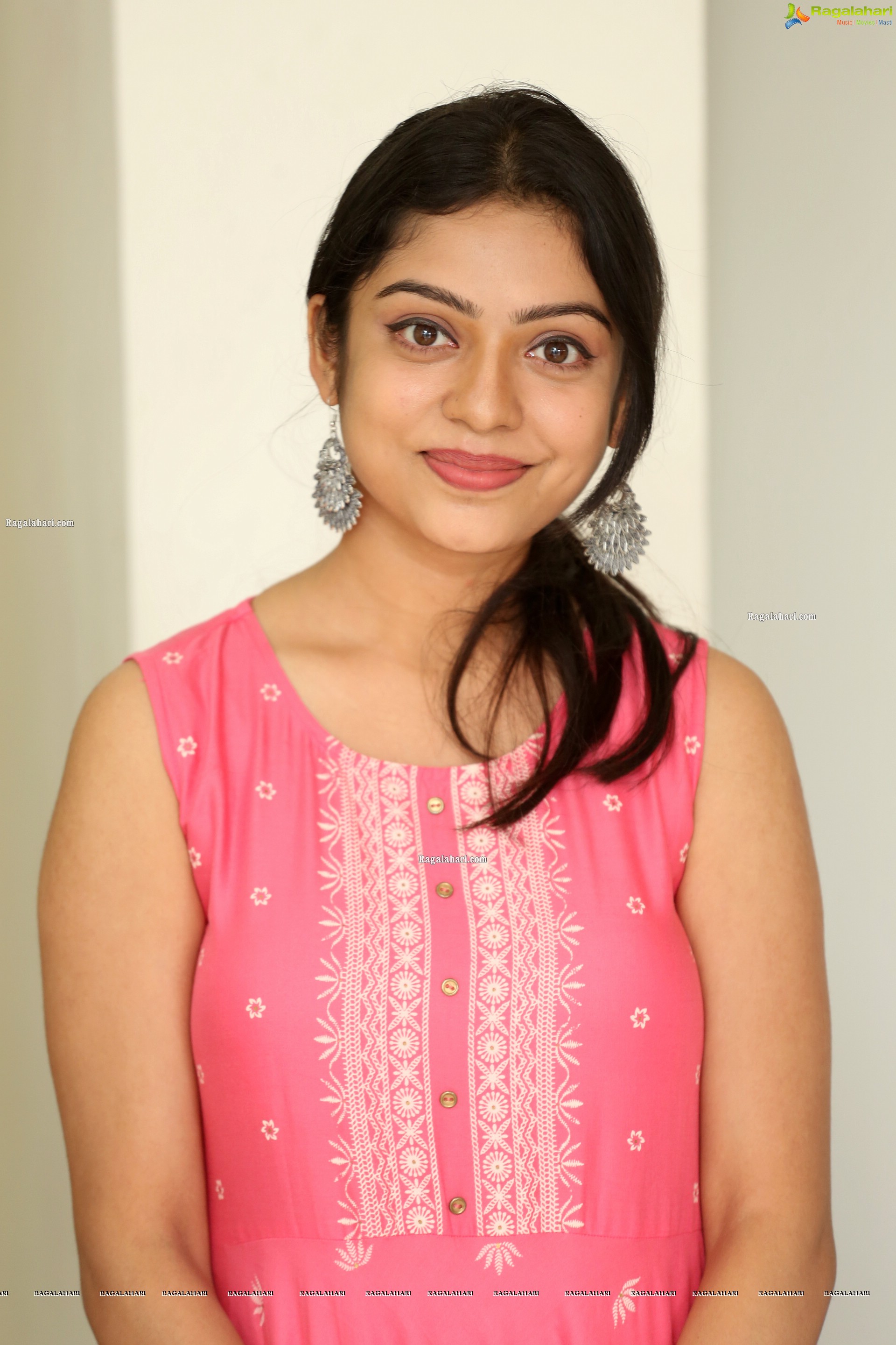 Varsha Bollamma at Choosi Choodangane Press Meet - HD Gallery