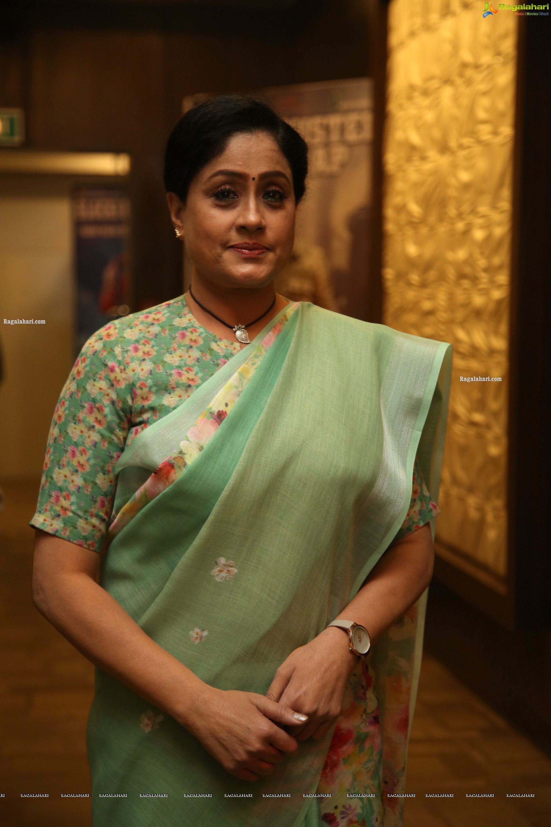 Vijayashanti @ Sarileru Neekevvaru Thanks Meet - HD Gallery