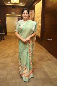 Vijayashanti HD Photos @ Sarileru Neekevvaru Thanks Meet