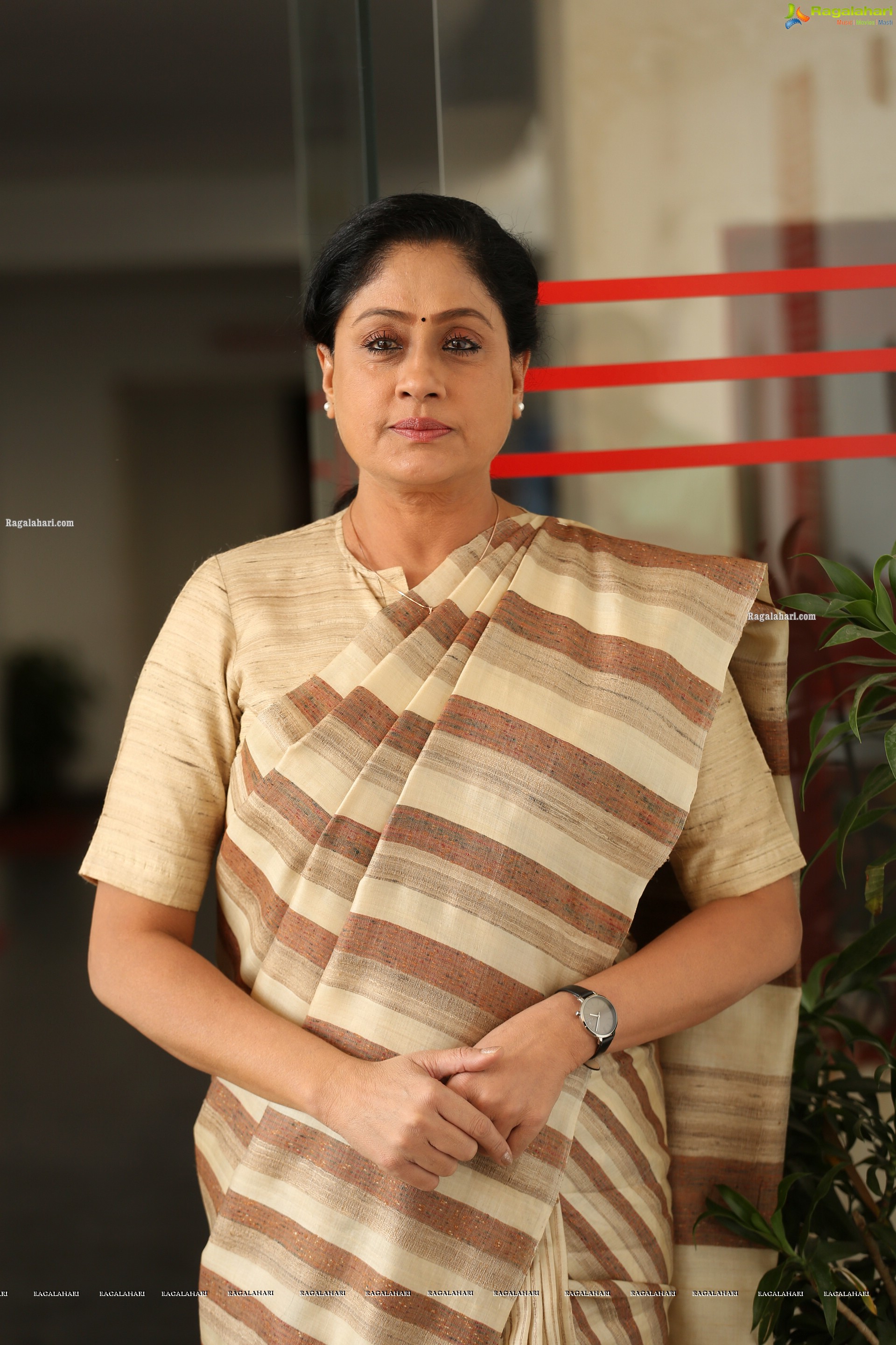 Vijayashanti @ Sarileru Neekevvaru Interview - HD Gallery
