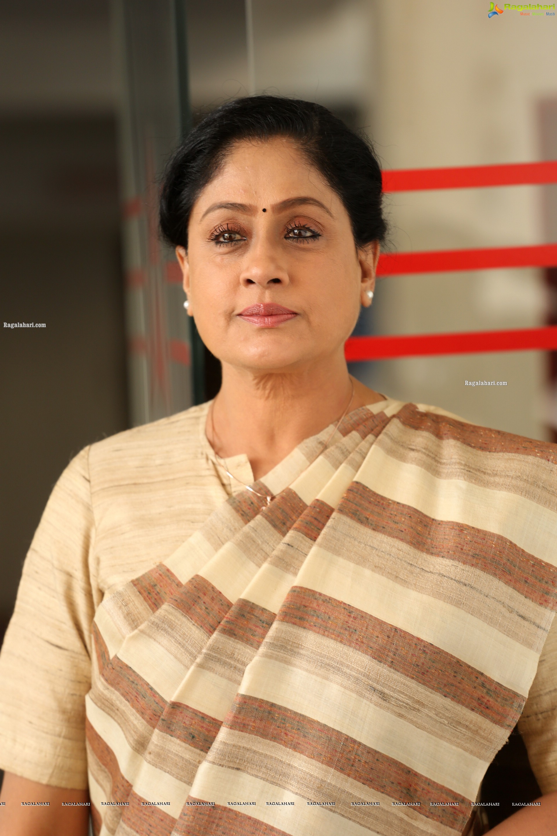 Vijayashanti @ Sarileru Neekevvaru Interview - HD Gallery