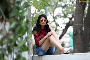 Aaliya Abraham in Ragalahari Exclusive Studio Shoot