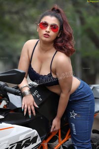 Gunnjan Aras Ragalahari Exclusive Shoot