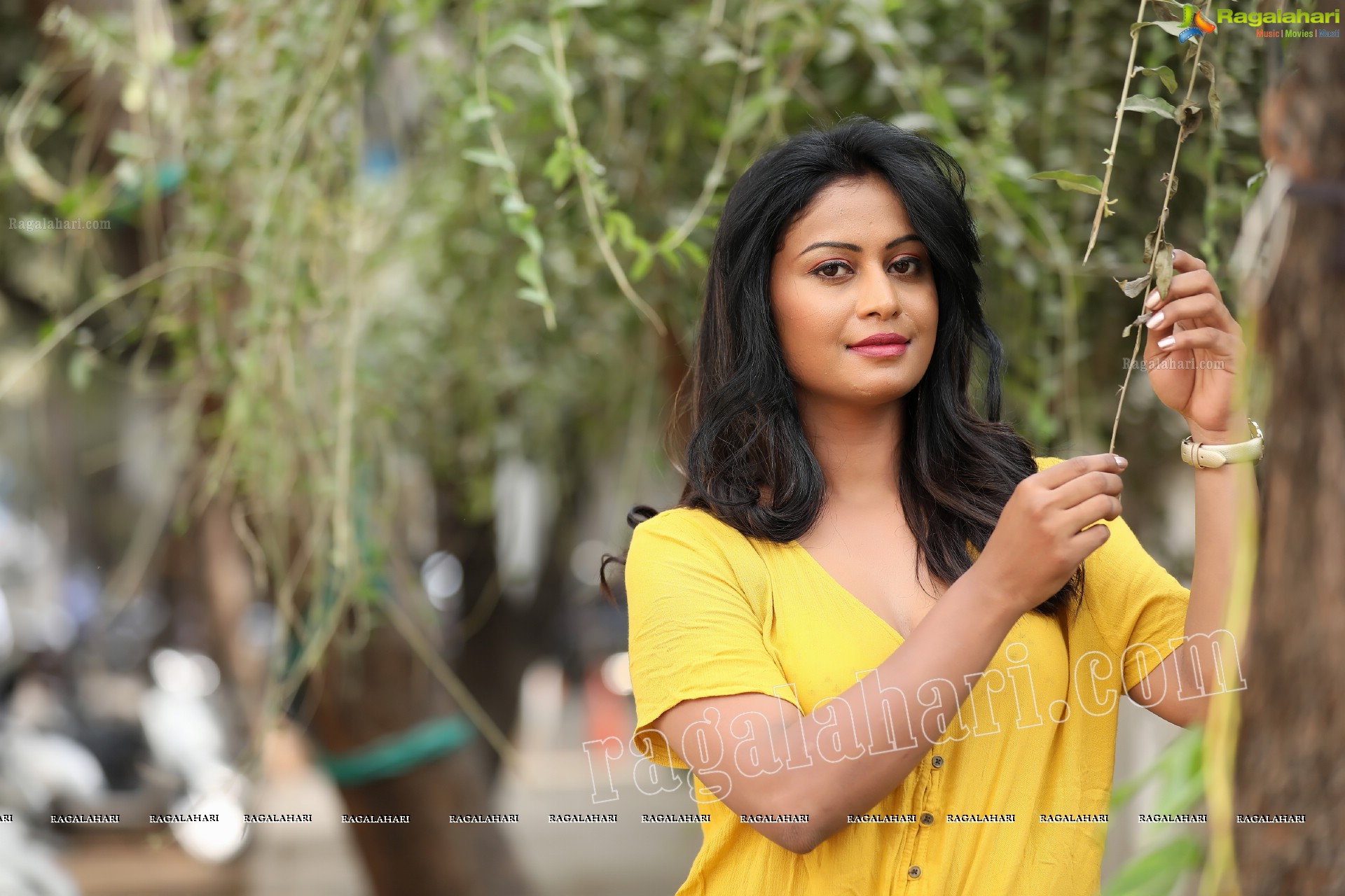 Sawali S Nandaragi (Exclusive Photo Shoot) (High Definition Photos)