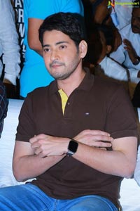 Mahesh Babu at Sarileru Neekevvaru Blockbuster Ka Baap