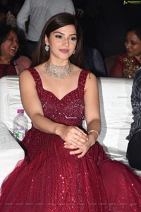 Mehrene Pirzada at Entha Manchivadavura Pre-Release