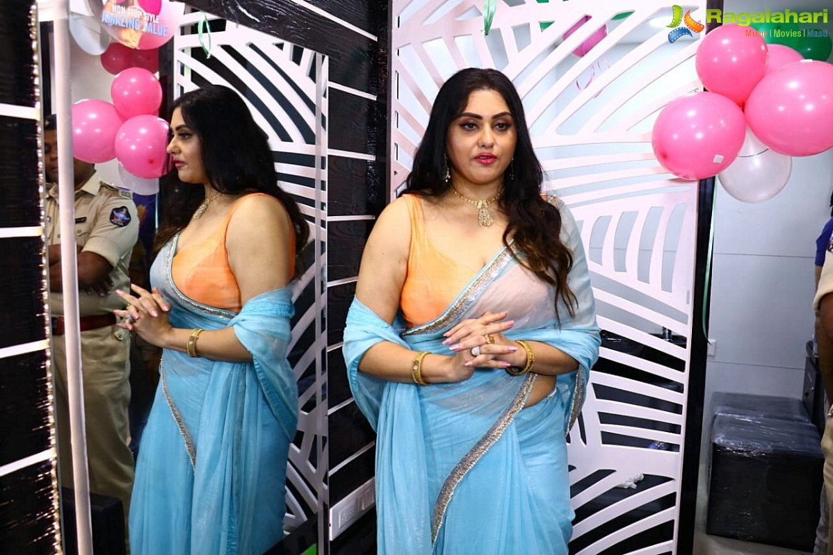 Namitha at Green Trends Salon