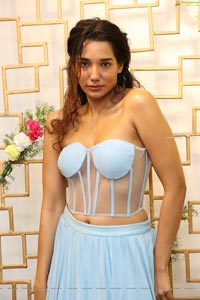 Aditi Sonali Tiwari at Prasanna Yanumula Store Opening