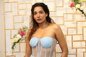 Aditi Sonali Tiwari at Prasanna Yanumula Store Opening