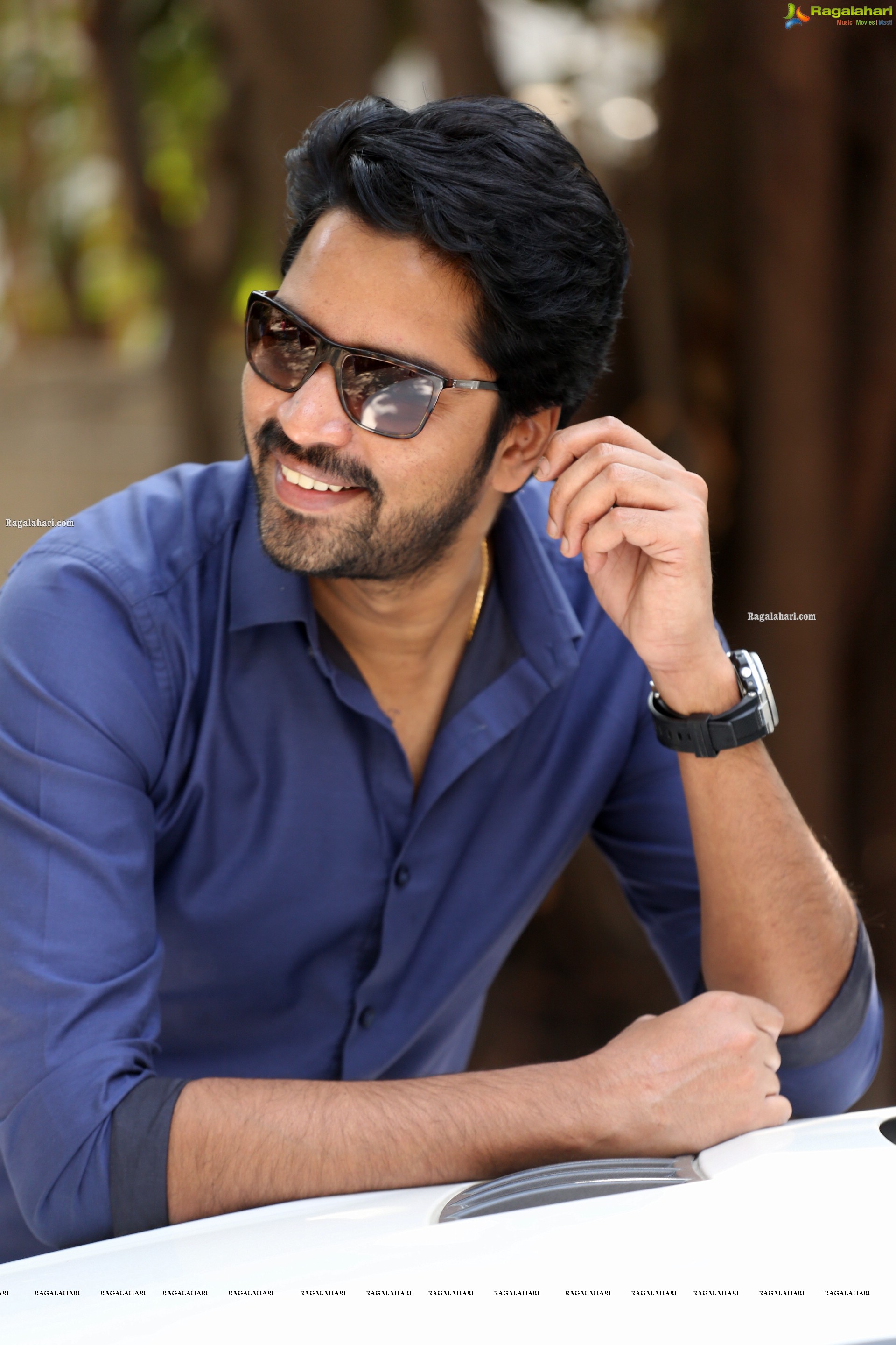 Allari Naresh at Bangaru Bullodu Movie Interview, HD Photo Gallery