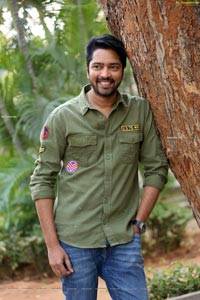 Allari Naresh at Bangaru Bullodu Trailer Launch