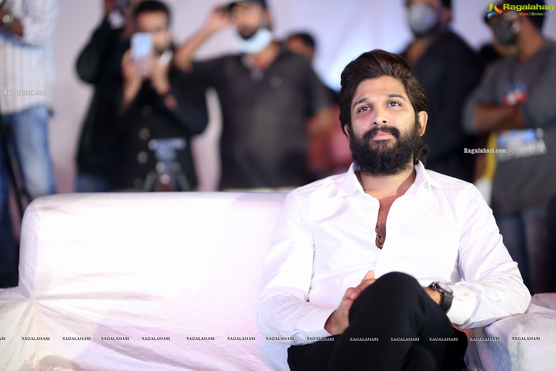 Allu Arjun at Ala Vaikunthapurramuloo Reunion Bash, HD Photo Gallery