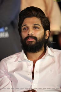 Allu Arjun at Ala Vaikunthapurramuloo Reunion Bash