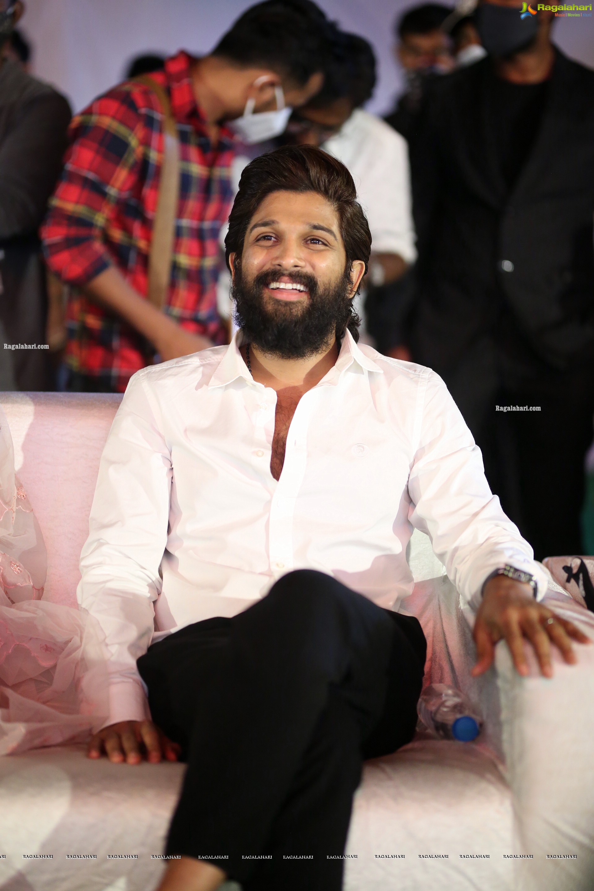 Allu Arjun at Ala Vaikunthapurramuloo Reunion Bash, HD Photo Gallery